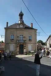 The town hall in Trigny