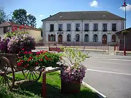 The town hall in Mairy-sur-Marne