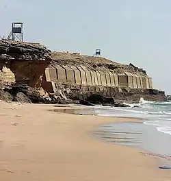 Image 16The Manora Fort, built-in 1797 to defend Karachi, was captured by the British on 3 February 1839 and upgraded 1888–1889. (from Karachi)