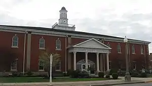 Mississippi County Courthouse in Charleston