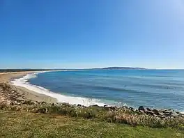 Looking north from Kaka Point across Molyneux Bay