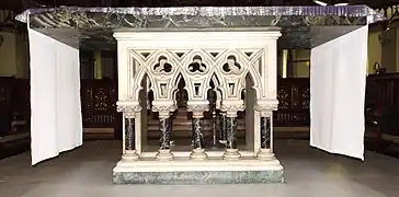 Main freestanding altar