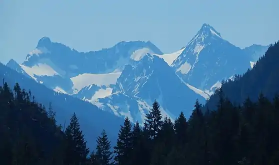 Logan seen from Diablo Lake