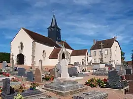 The church and town hall in Musigny