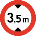 Height limitRestriction is for a vehicle including all of its goods.