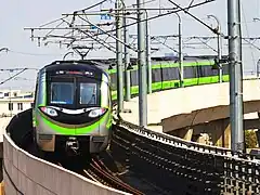 A Line 3 train leaving Linchang station