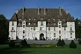 The chateau in Nanteau-sur-Lunain