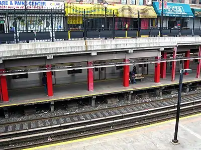 Newkirk Plaza and station before the renaming