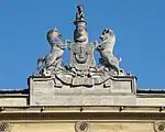 Cartouche on top of Uruski Palace