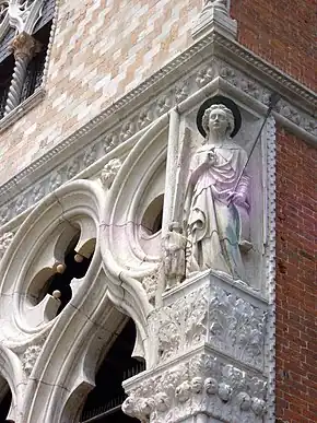 Gothic corner, Doge's Palace, Venice