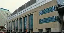 Scotiabank Arenain Toronto uses the two facades from a postal delivery building.