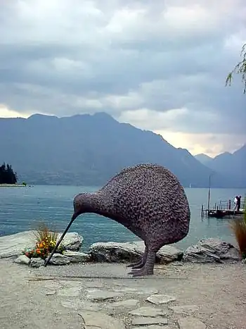 Queenstown Kiwi sculpture