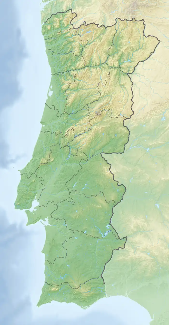 Map showing the location of Pedreira do Avelino Natural Monument