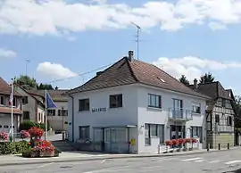 The town hall in Roppentzwiller