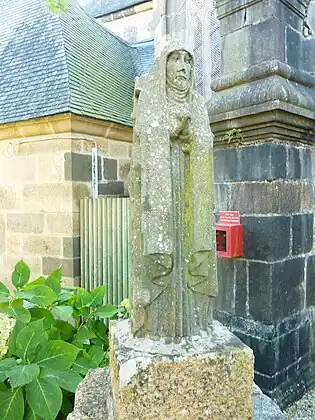 The Rosnoën monument aux morts-The "Vierge de Pitié"