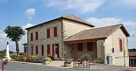 The town hall in Ségalas