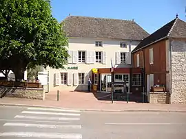 The town hall in Saint-Désert