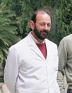 A photo of Santiago Castroviejo in the Real Jardín Botánico de Madrid, 1993