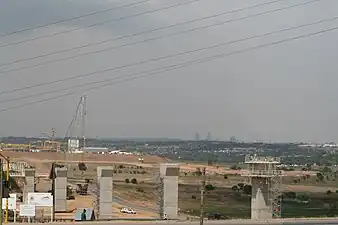 Viaduct support pilons, Midrand in November 2007