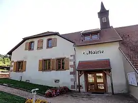 The town hall in Saint-Pierre-Bois