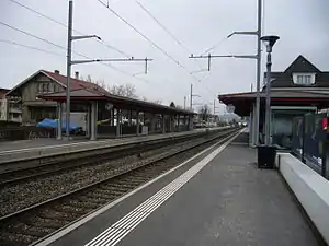 Canopy-covered platforms