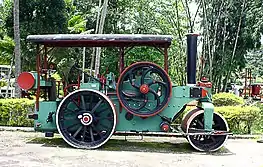 A steamroller at the Highway Museum Complex in Kiribathkumbura