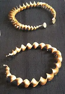 Gold torcs, Stirling hoard, 300-100 BC