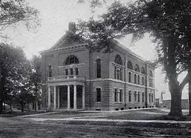 Bissell Hall housed Thayer School laboratories and other facilities from 1912 until the late 1930s.