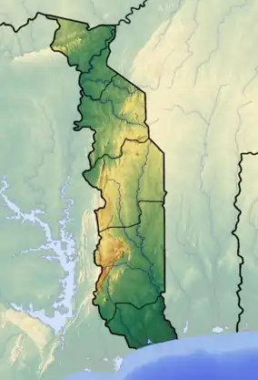 Map showing the location of Oti-Kéran National Park