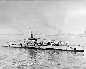 USS S-27