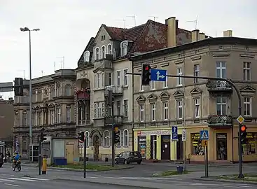 Building at 57 (far right) before renovation