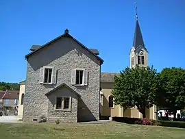 The town hall and church in Velars-sur-Ouche