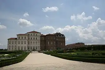 The palace seen from the gardens (17th century wing on the right, 18th century wing on the left)