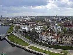 The other waterway from the Bay of Vyborg to Zashchitnaya Bay is Linnansalmi, in which the Castle of Vyborg is located. The old vessel route to Saimaa Canal up to the 1930s ran through Linnansalmi.