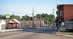 Highland Avenue in Williamstown in 2007, as viewed from the south end of the Williamstown Bridge