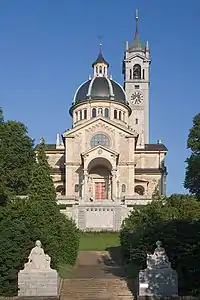 Die Kirche Enge von Osten